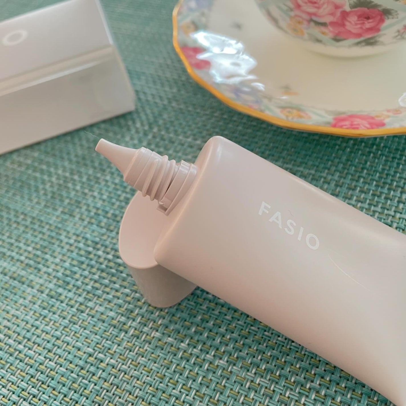 エアリーステイ BB ティント モイスト/FASIO/BBクリームを使ったクチコミ(4枚目)