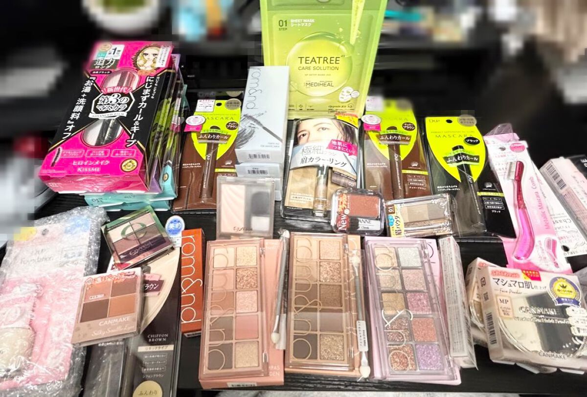 ブラウンメイクセット  LIPSフェスタ Winter 2023/LIPS/メイクアップキットを使ったクチコミ（2枚目）