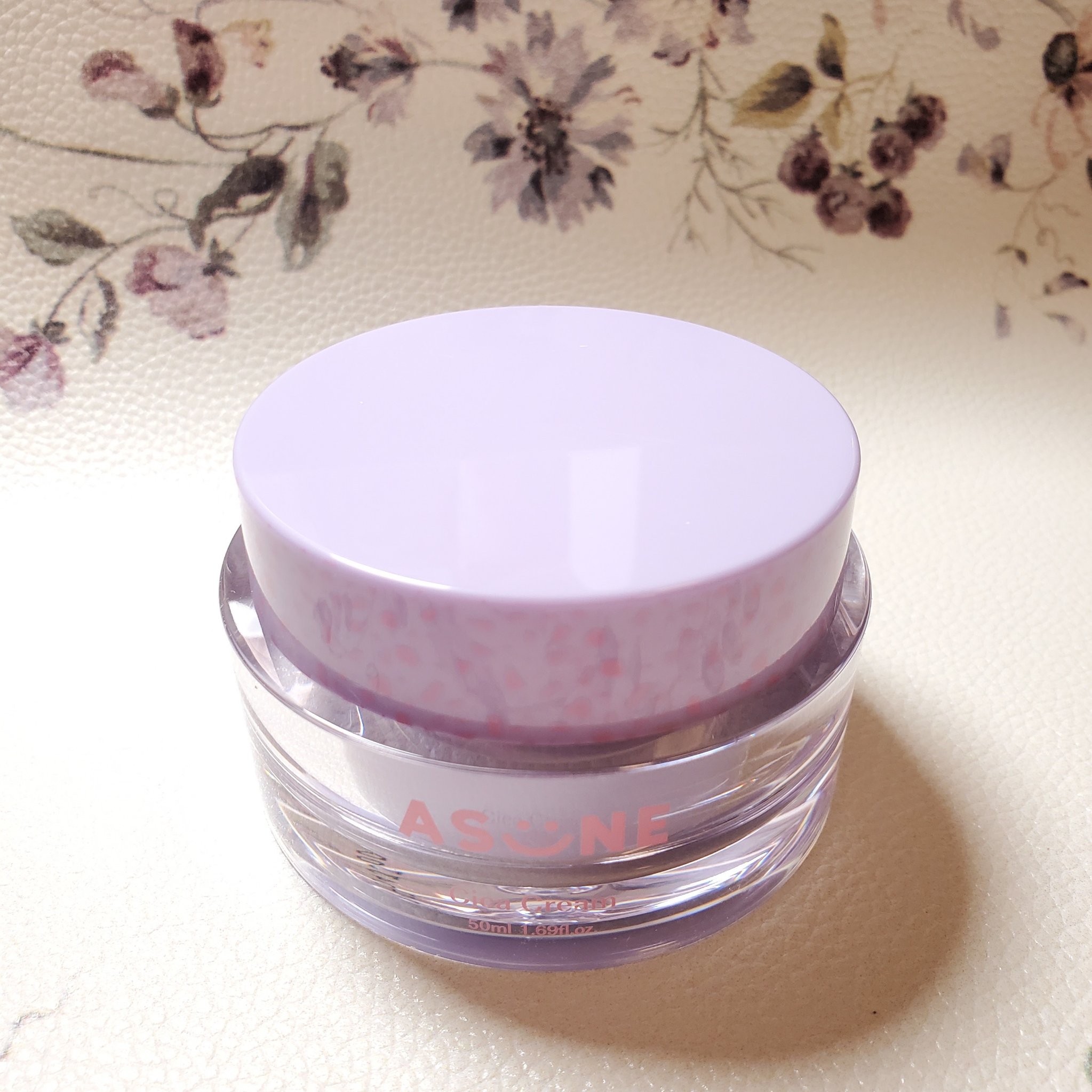 シカクリーム/ASUNE /フェイスクリームを使ったクチコミ（2枚目）