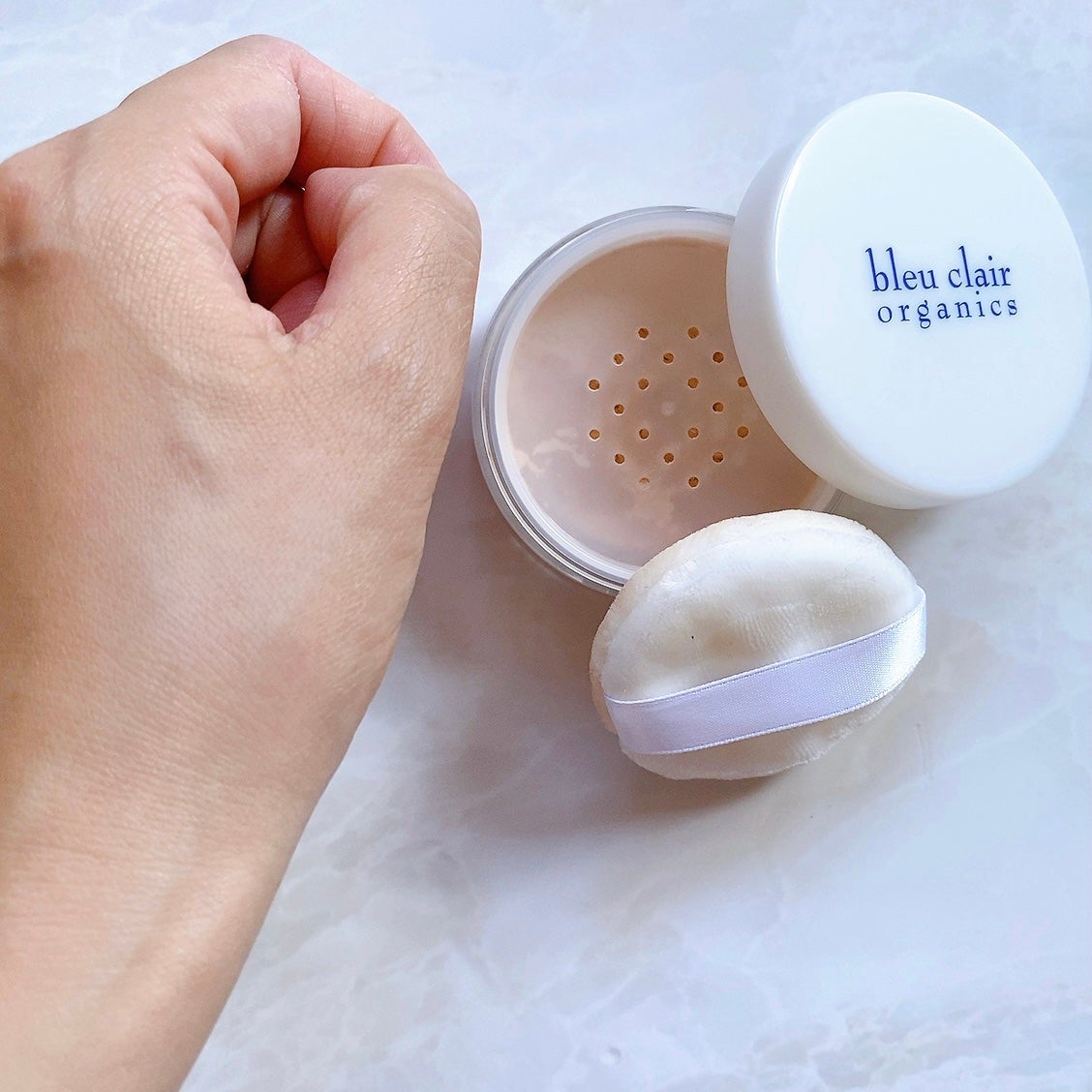 ローズリッチUVパウダー/ブルークレール/ルースパウダーを使ったクチコミ(4枚目)