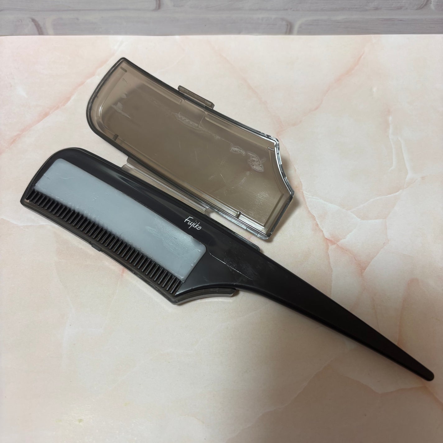 フジコ色っぽスティック/Fujiko/ヘアコームを使ったクチコミ(2枚目)