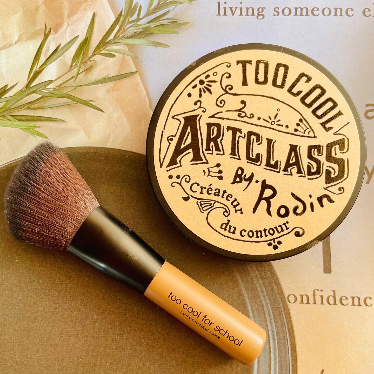 アートクラスバイロダン シェーディング/too cool for school/シェーディングを使ったクチコミ（1枚目）