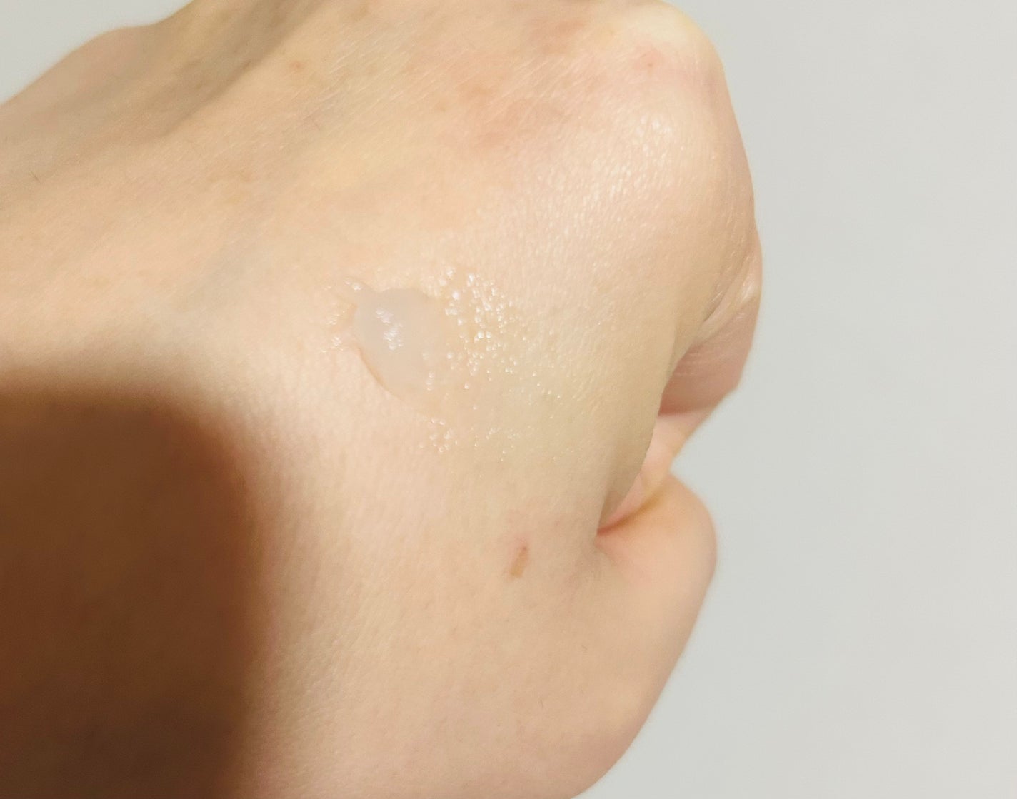 インテンスリペア ハンドクリーム/Neutrogena/ハンドクリームを使ったクチコミ(3枚目)