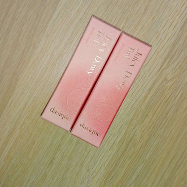 ❅dasique
・Juicy Dewy Tint
03 ピンクグアバ
07 チェリーソーダ

発売当初から気になっていたデイジークのティントをメガ割で購入しました！


◆Juicy 