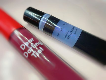 カラーエナメルグロス/KATE/リップグロスを使ったクチコミ(3枚目)