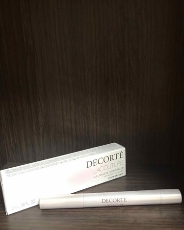 ラクチュール イルミネイト コンシーラー/DECORTÉ/リキッドコンシーラーを使ったクチコミ（1枚目）