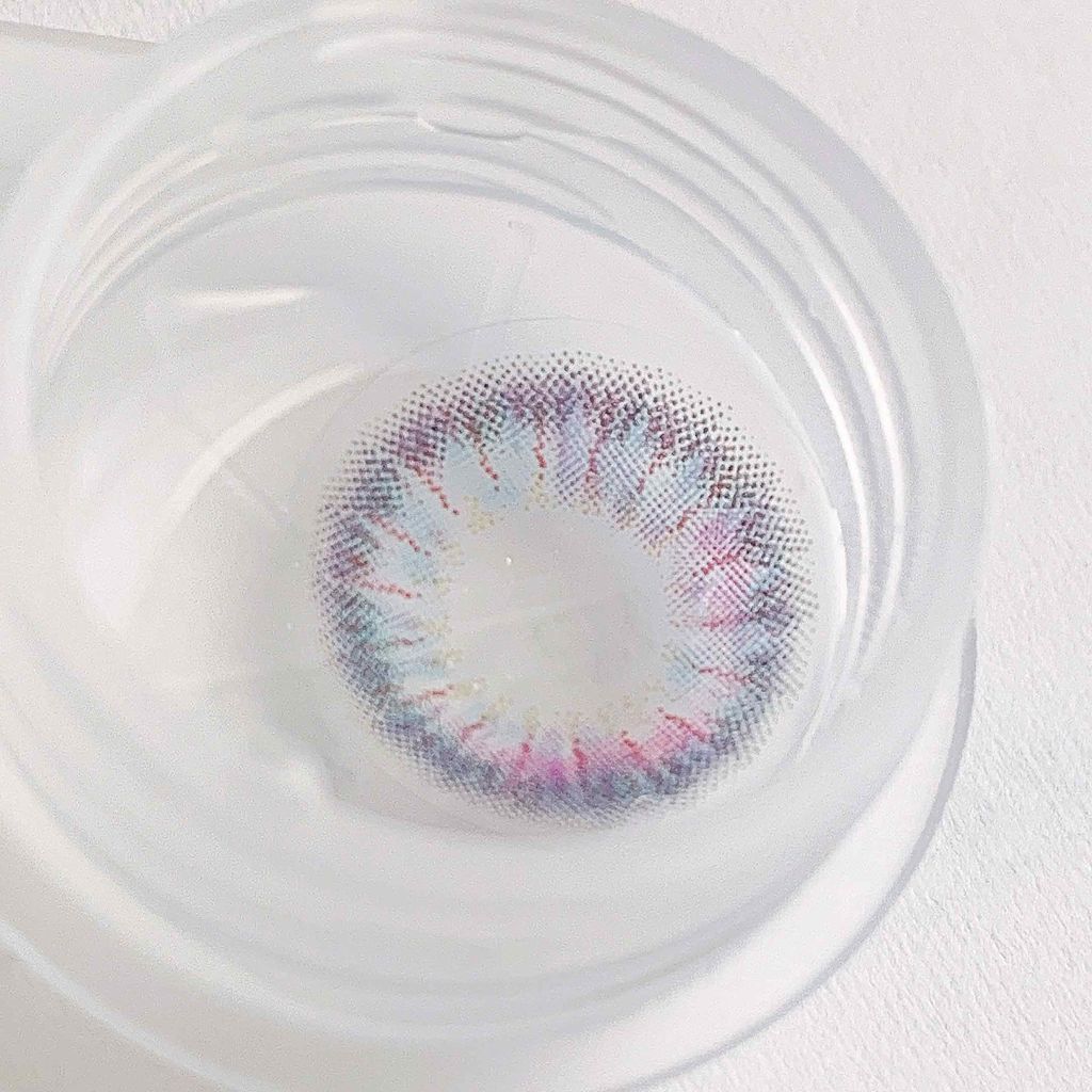 グリッターグレー/CLARA CONTACT/カラーコンタクトレンズを使ったクチコミ(4枚目)