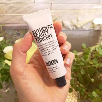 ハンド&ヘア ライトセラム/AUTHENTIC BEAUTY CONCEPT/ハンドクリームを使ったクチコミ(3枚目)