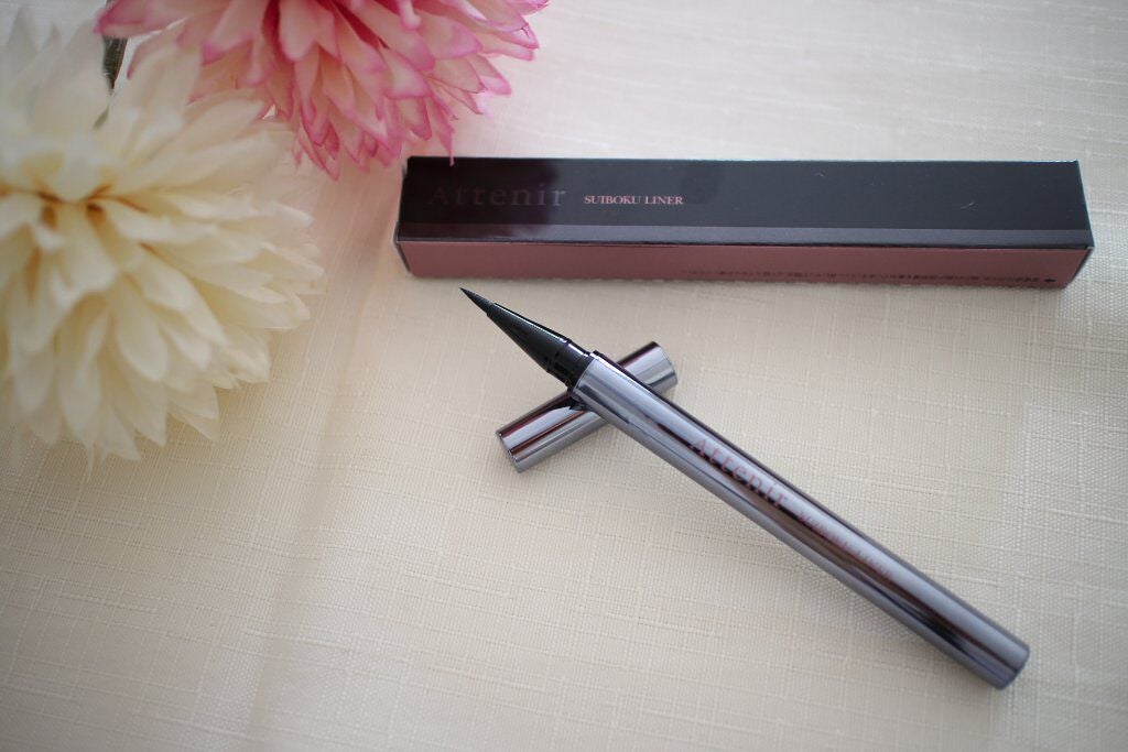 水墨ライナー/アテニア/リキッドアイライナーを使ったクチコミ(1枚目)
