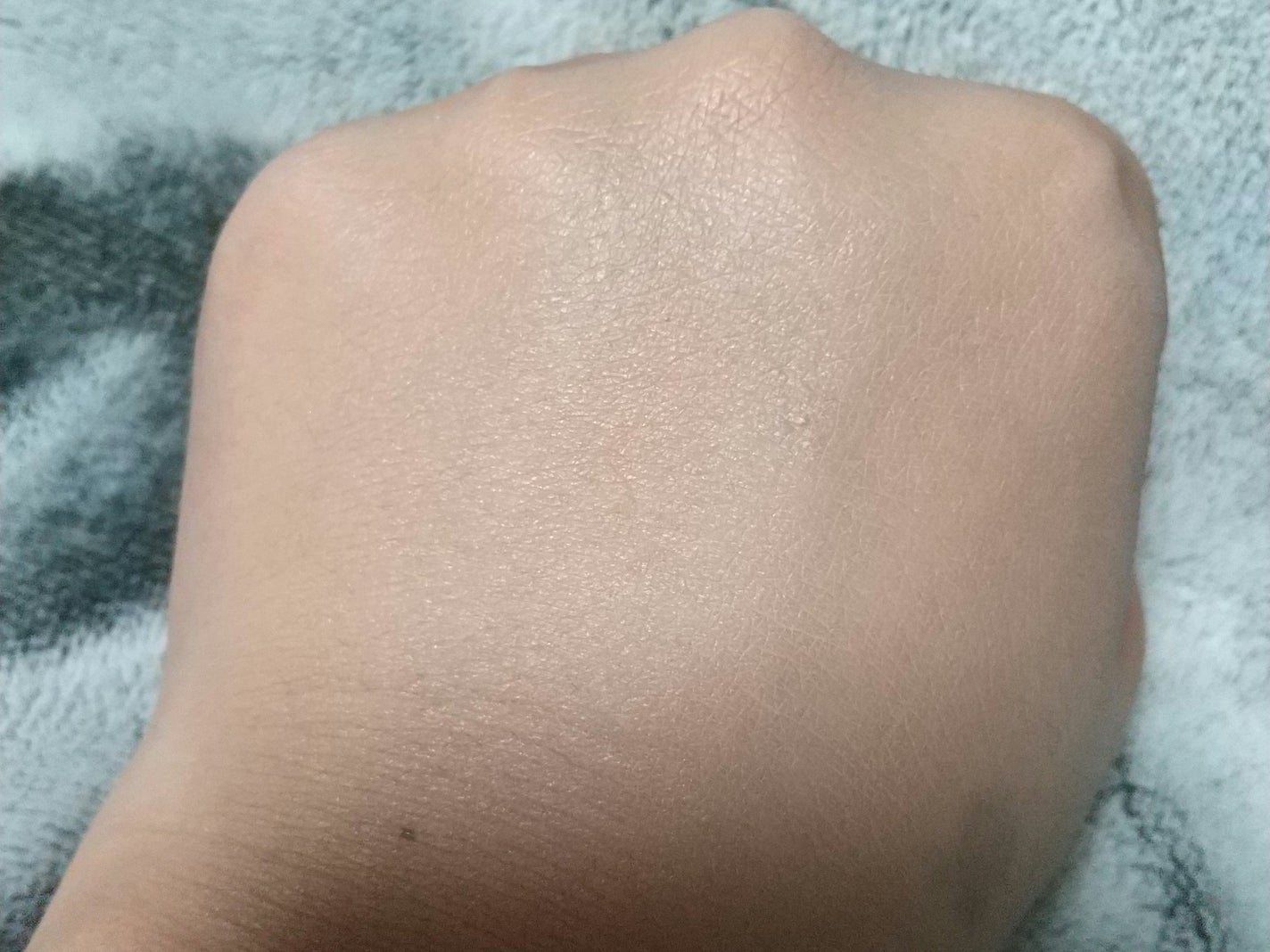 クラリティフロウリクイド/LUNASOL/リキッドファンデーションを使ったクチコミ(4枚目)