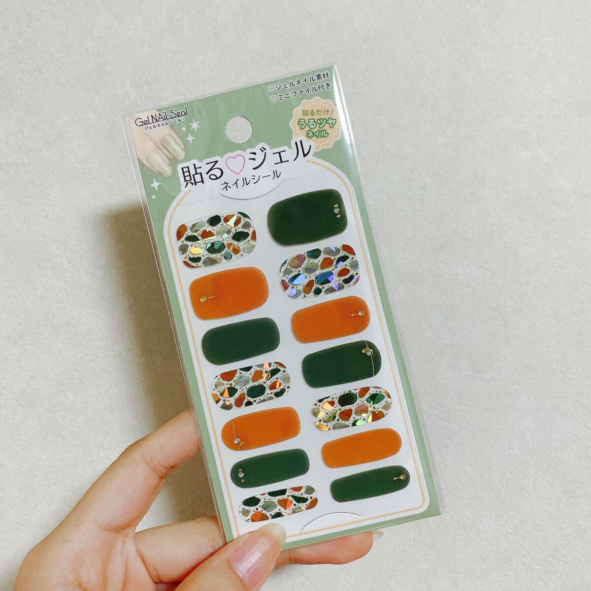 貼るジェルネイル/セリア/ネイルシールを使ったクチコミ(3枚目)