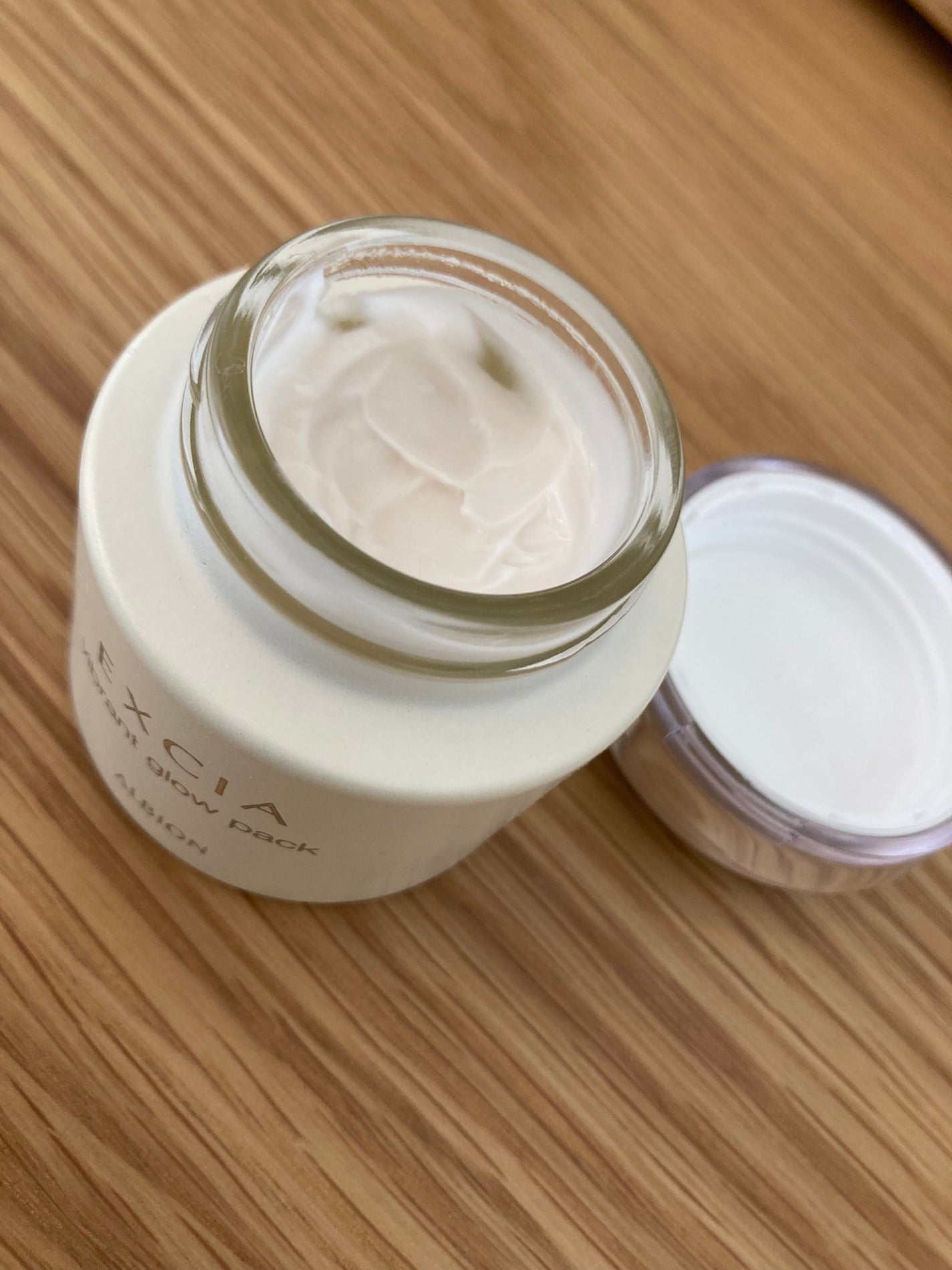 エクシア ビブラント グロウ パック/ALBION/フェイスクリームを使ったクチコミ(2枚目)