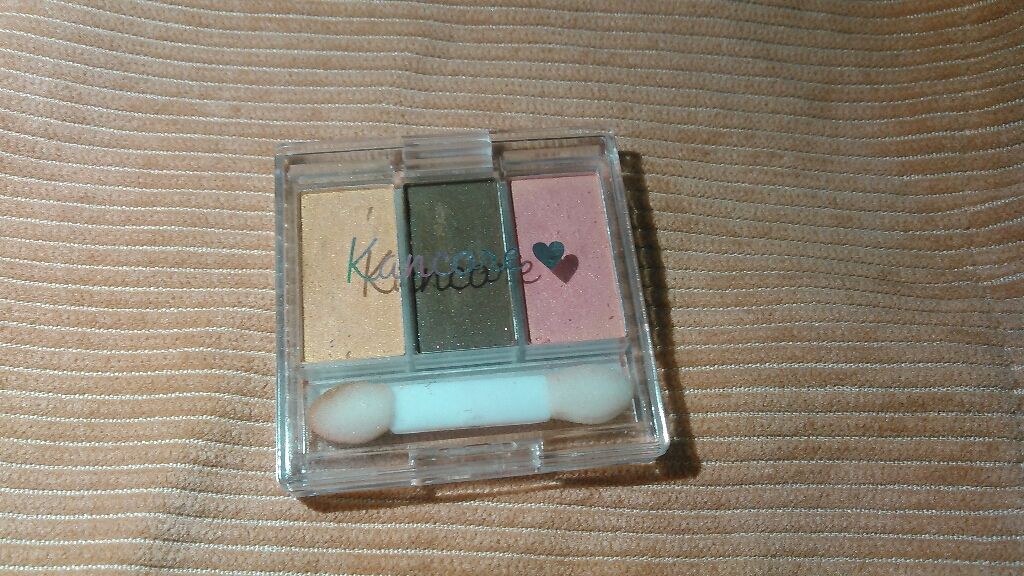 カンコレアイシャドウ/DAISO/アイシャドウパレットを使ったクチコミ(1枚目)