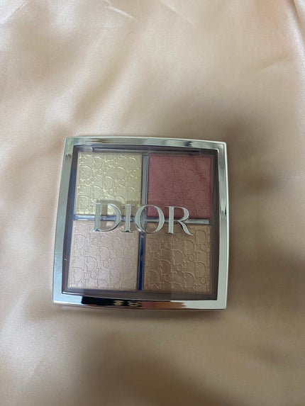 ディオール バックステージ フェイス グロウ パレット/Dior/ハイライトを使ったクチコミ(1枚目)