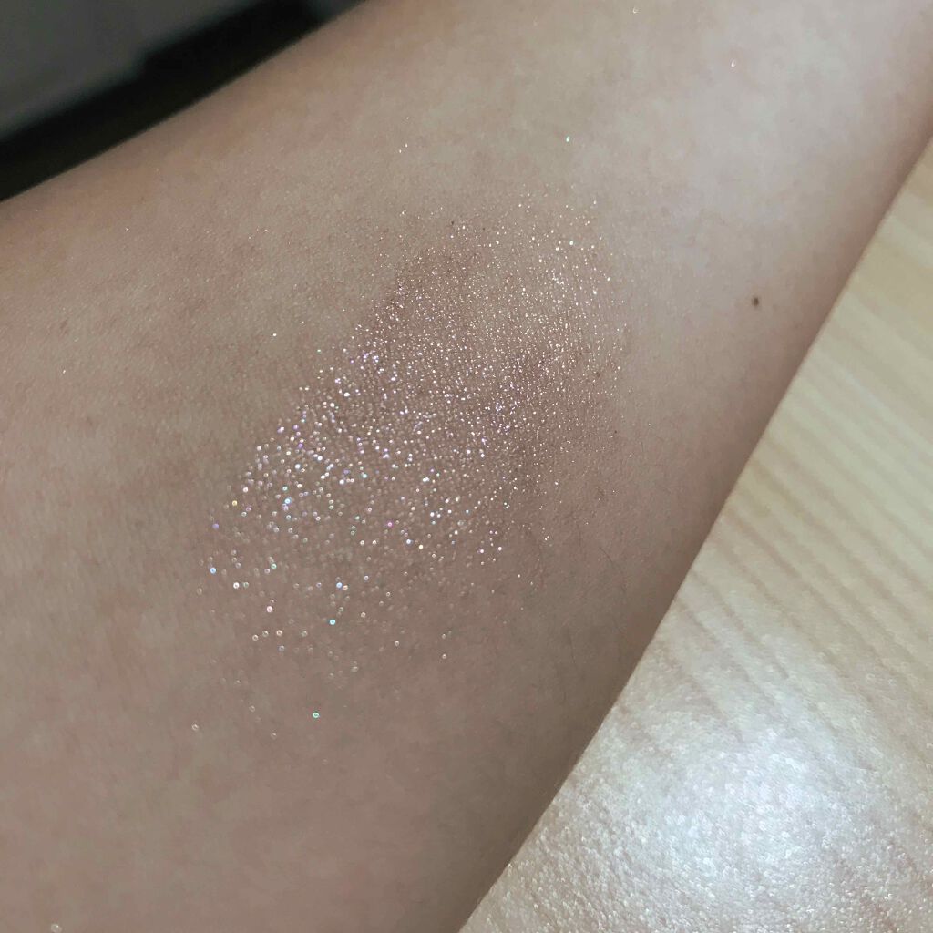 グリッタープリズム シャドウ/MISSHA/グリッターを使ったクチコミ(2枚目)
