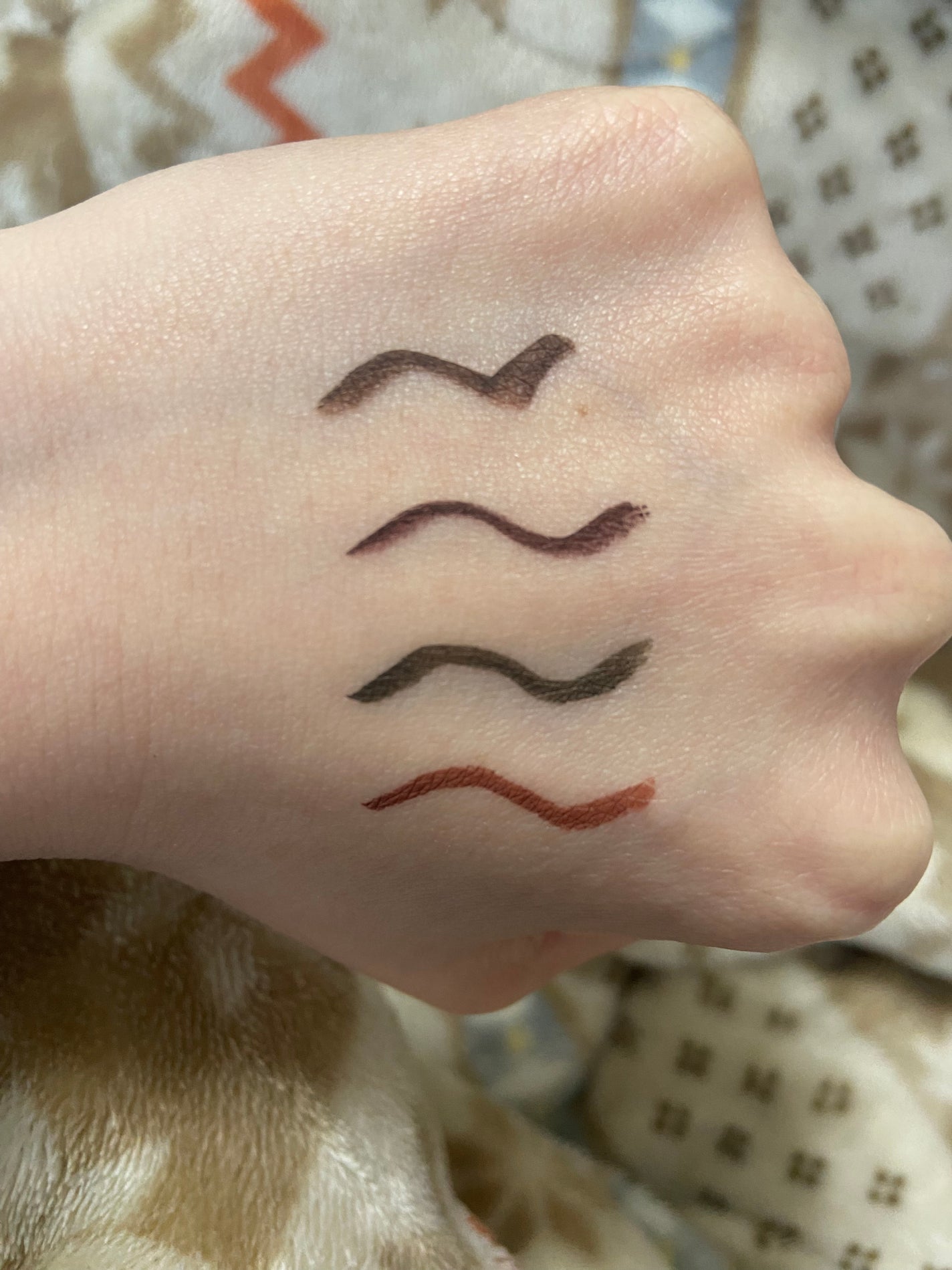 ベルベットライナー/LUMIURGLAS/リキッドアイライナーを使ったクチコミ(2枚目)