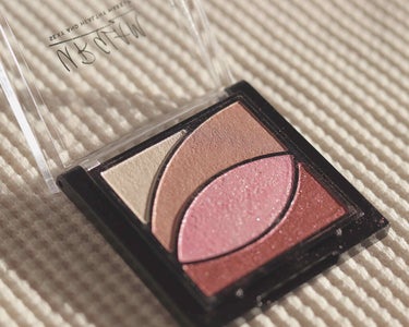 UR GLAM　VELVET EYE COLOR PALETTE/U R GLAM/アイシャドウパレットを使ったクチコミ（2枚目）