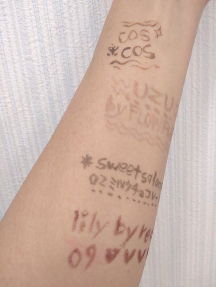 38℃ シェード ライナー/UZU BY FLOWFUSHI/リキッドアイライナーを使ったクチコミ(5枚目)