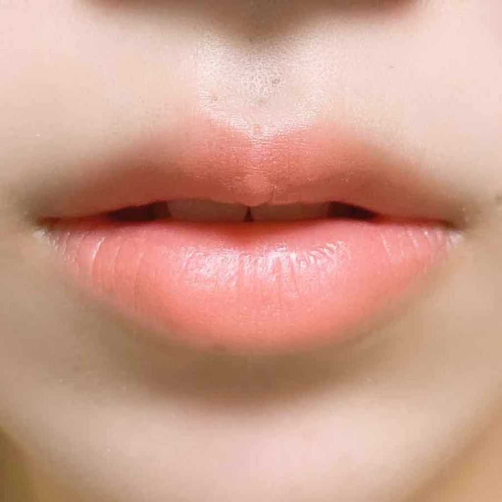 カラーセンセーショナル リップスティック C/MAYBELLINE NEW YORK/口紅を使ったクチコミ（3枚目）