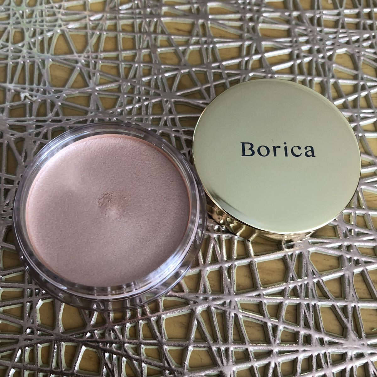 美容液ケアアイシャドウ 104 プリズムバーガンディ/Borica/ジェル・クリームアイシャドウを使ったクチコミ（2枚目）