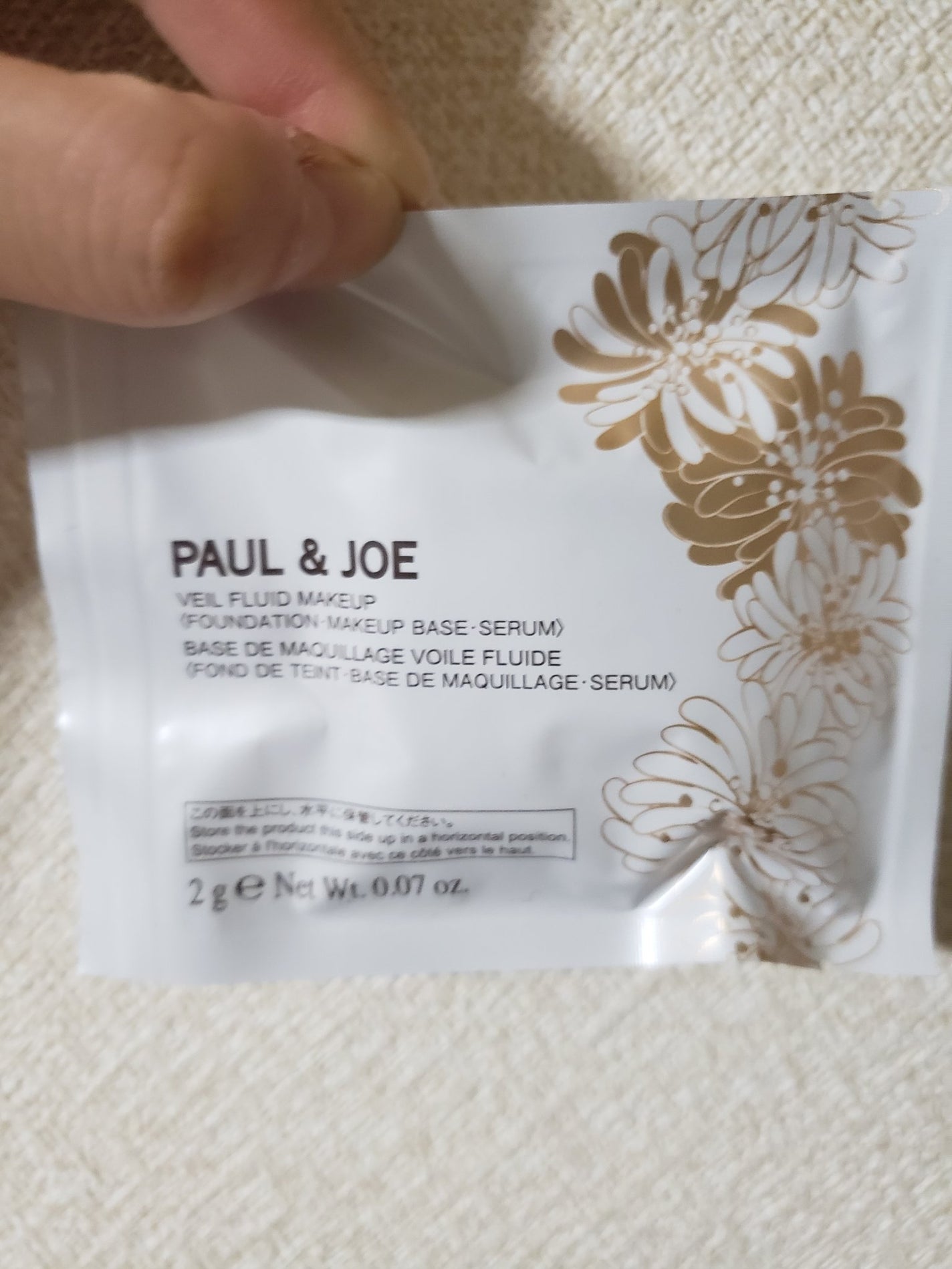 シースルー ヴェール コンパクト/PAUL & JOE BEAUTE/ファンデーションを使ったクチコミ(1枚目)