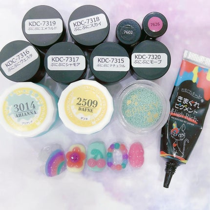 なかやまちえこ on LIPS 「おもちゃみたいなネイル💅⠀⠀10/23発売のきまぐれキャットの..」(6枚目)