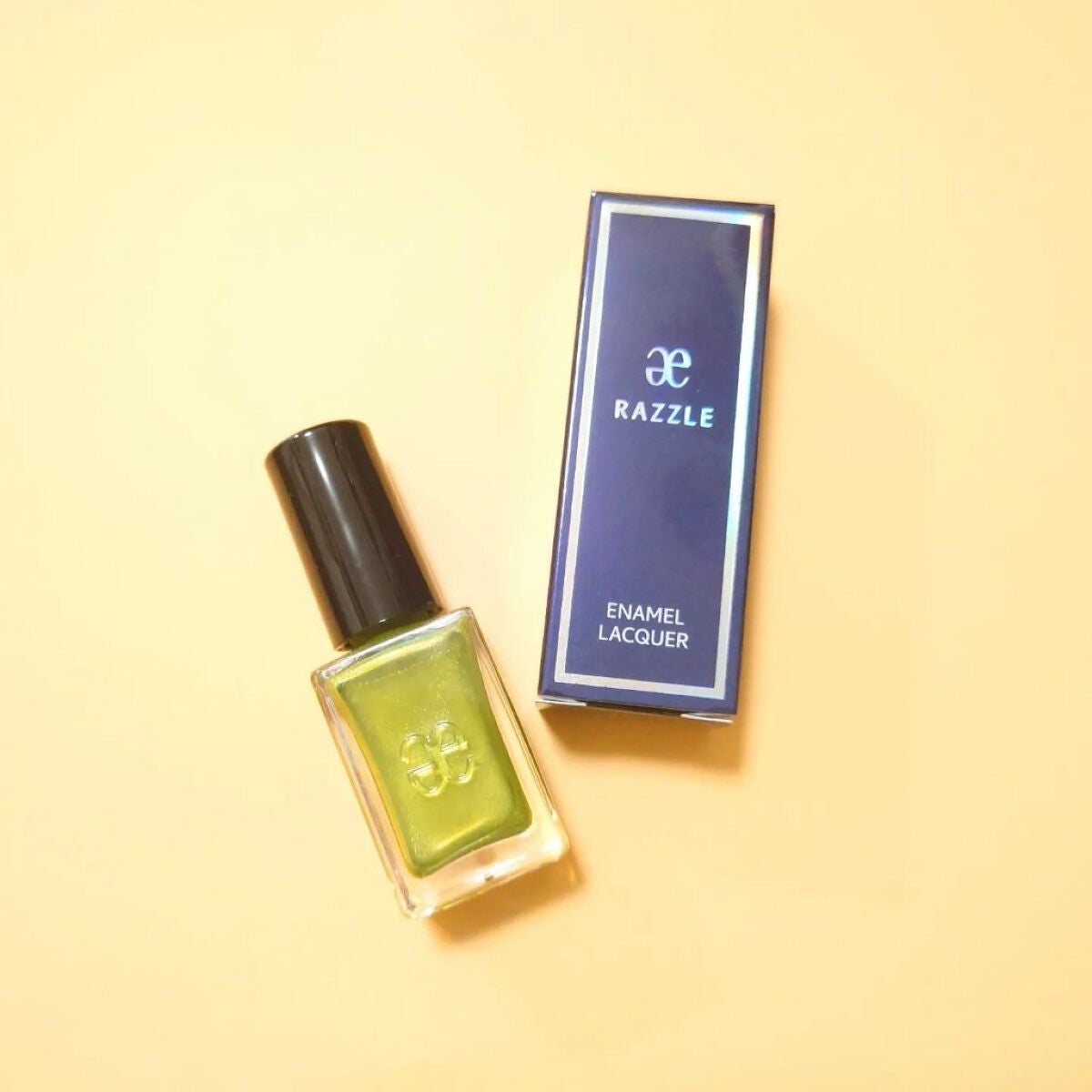 Minami on LIPS 「ジョジョっぽいグリーン♡二度塗りでしっかり発色🌿02Cocal..」(1枚目)