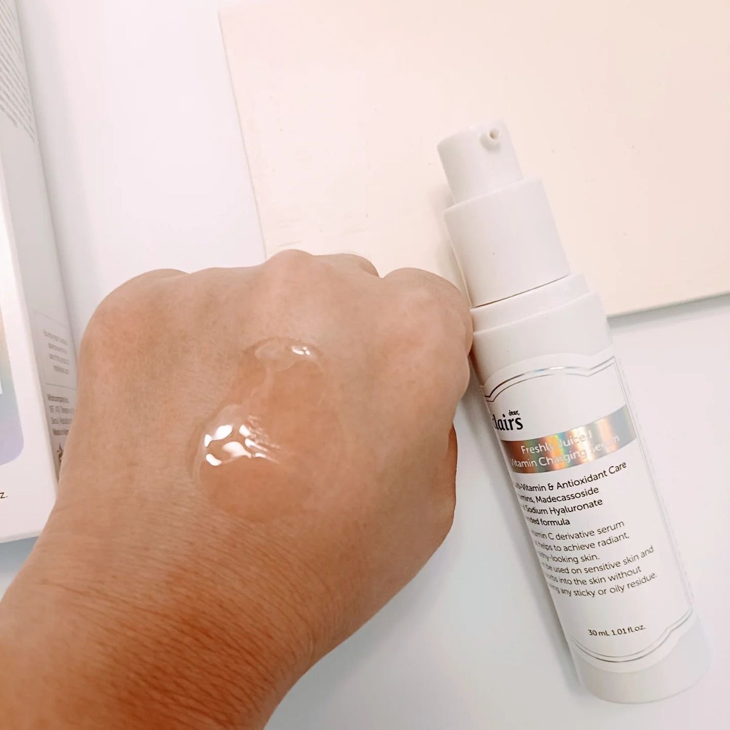 フレッシュリージュースドビタミンチャージングセラム(30ml)/Klairs/美容液を使ったクチコミ(4枚目)