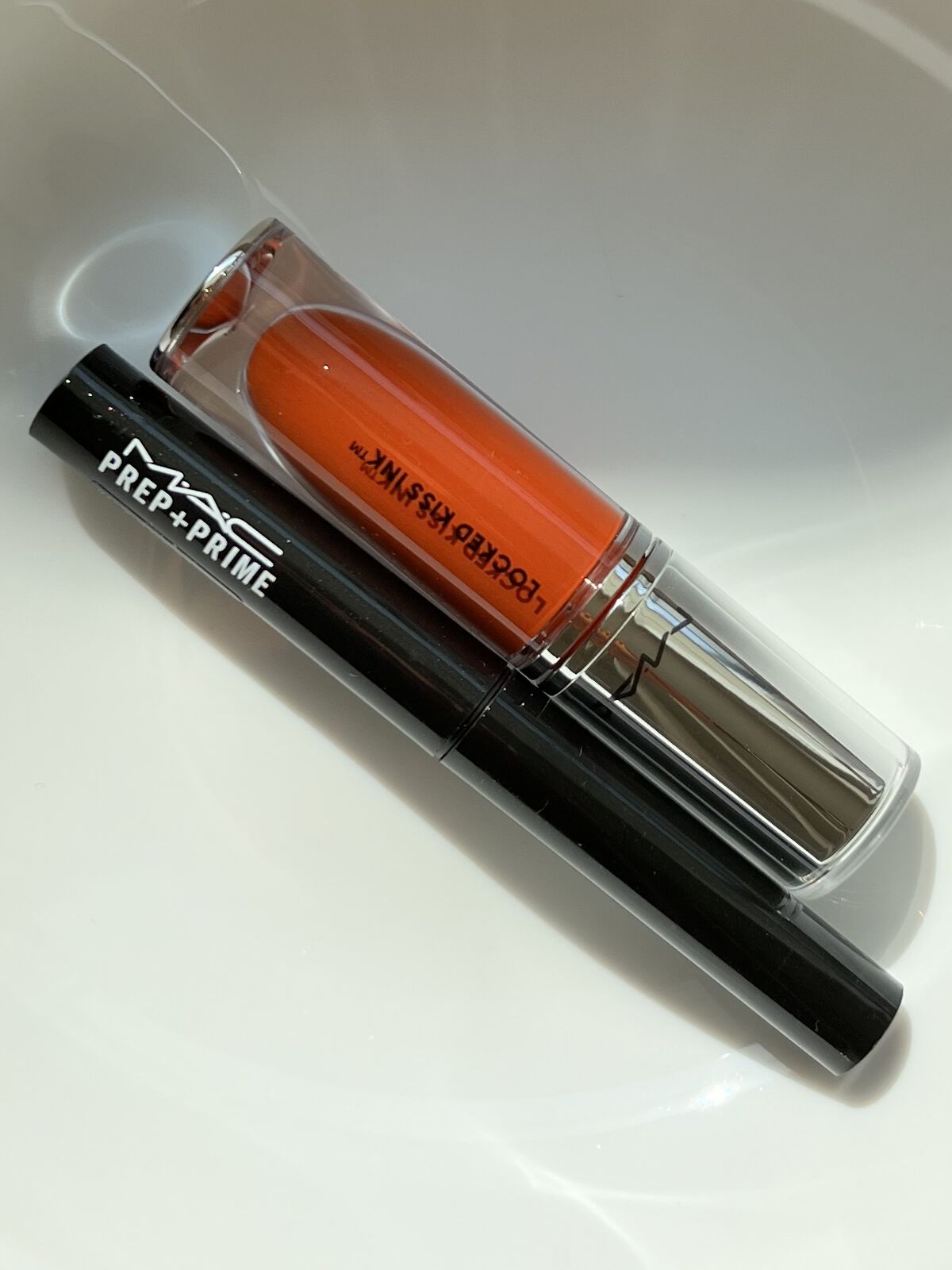 M·A·C ロックド キス インク リップカラー/M・A・C/口紅を使ったクチコミ（1枚目）