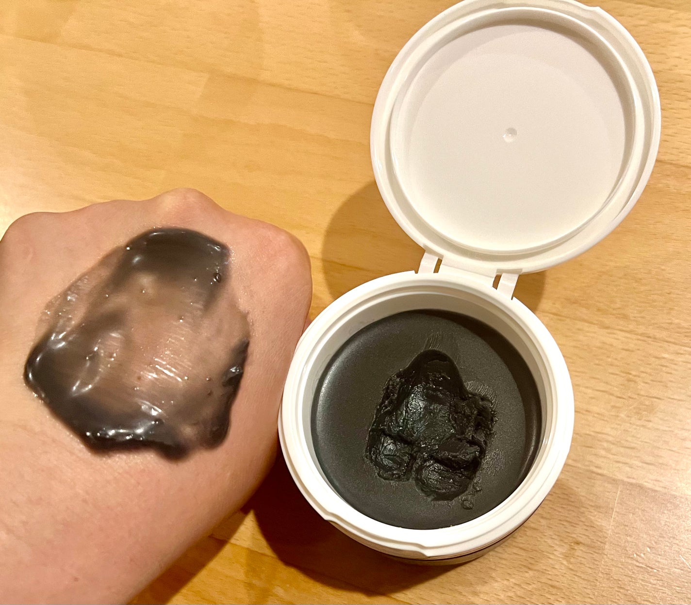 パーフェクトワンフォーカス スムースクレンジングバーム ディープブラック/PERFECT ONE FOCUS/クレンジングバームを使ったクチコミ(2枚目)