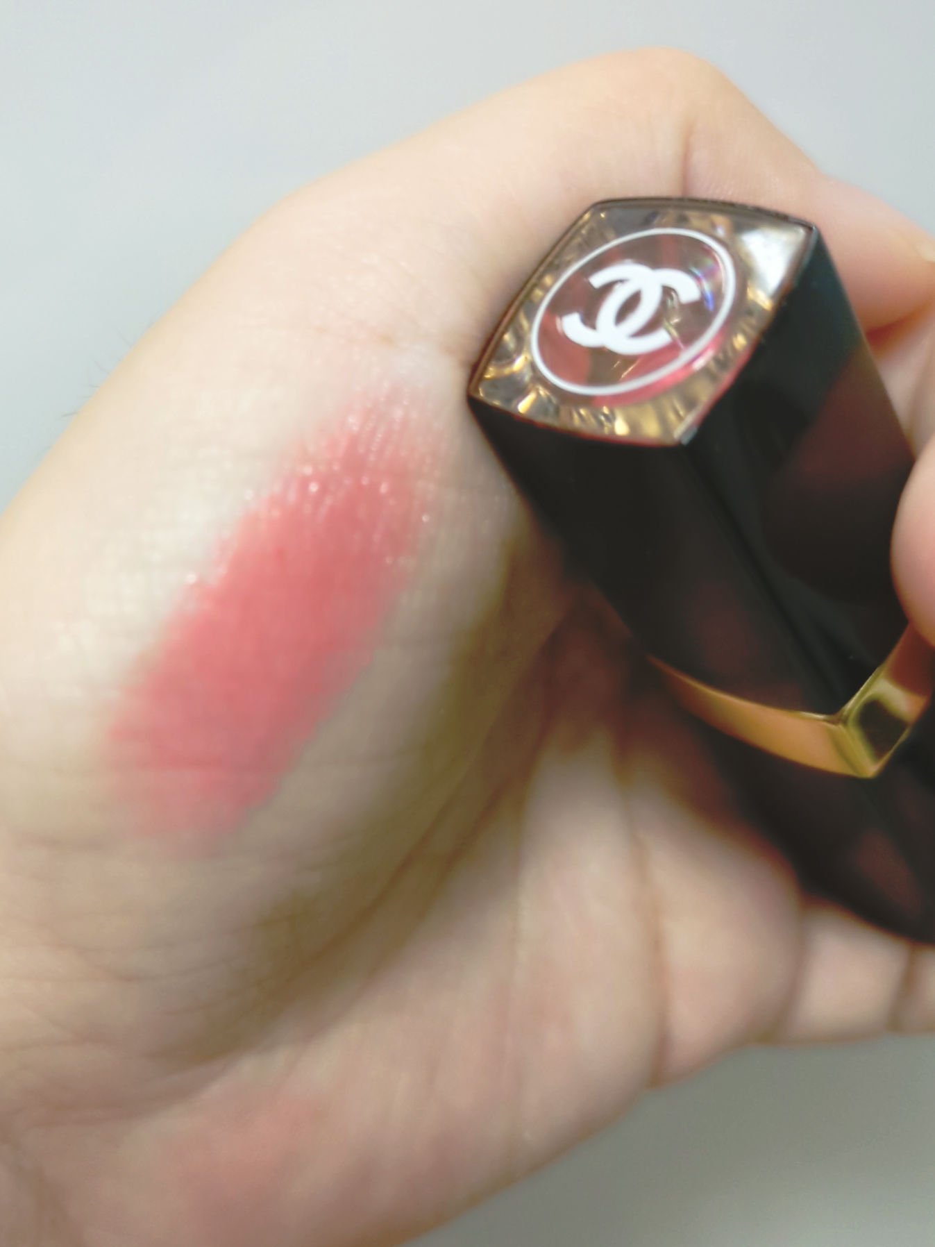ルージュ ココ フラッシュ 118 フリーズ/CHANEL/口紅を使ったクチコミ（1枚目）