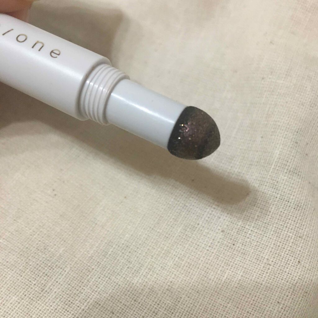 フラワーダスト アイシャドウ/to/one/スティックアイシャドウを使ったクチコミ(4枚目)