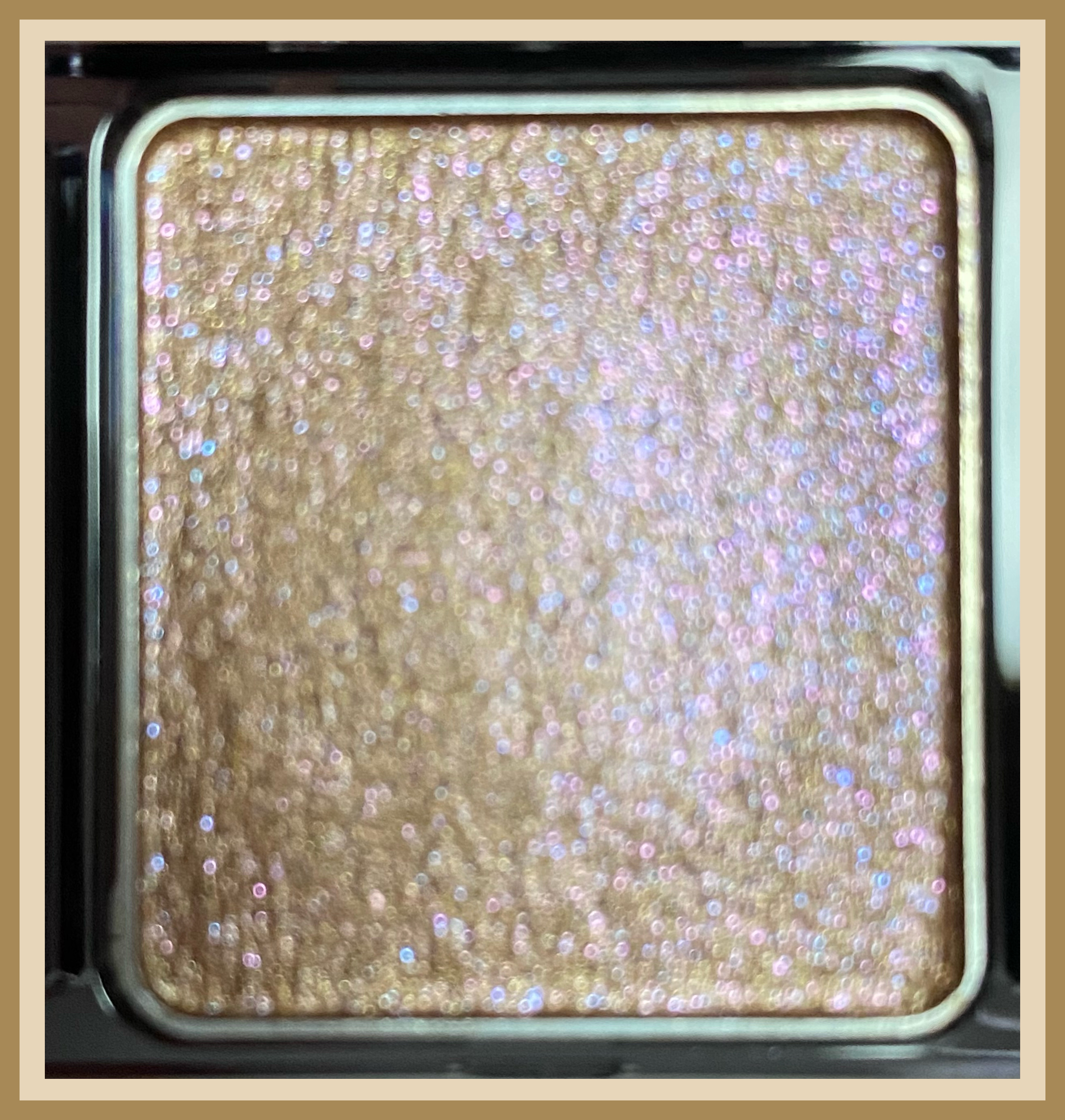  シアー グリッターアイズ 51 フォーチュンクッキー(FORTUNE COOKIE)/KiSS/単色アイシャドウを使ったクチコミ（2枚目）