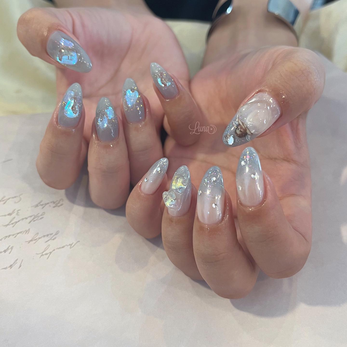 #ジェルネイル,#ワンカラーネイル,#ニュアンスネイル,#うるうるネイル,#ちゅるんネイル,#シンプルネイル,#パーツネイル,#透け感ネイル,#クリアネイル,#ぷっくりネイル,#ちぐはぐネイル,#韓国ネイル,#チークネイル,#うるつやネイル,#フレンチガーリーネイル,#ブルーネイル,#天使ネイル,#水色ネイルのネイルデザイン