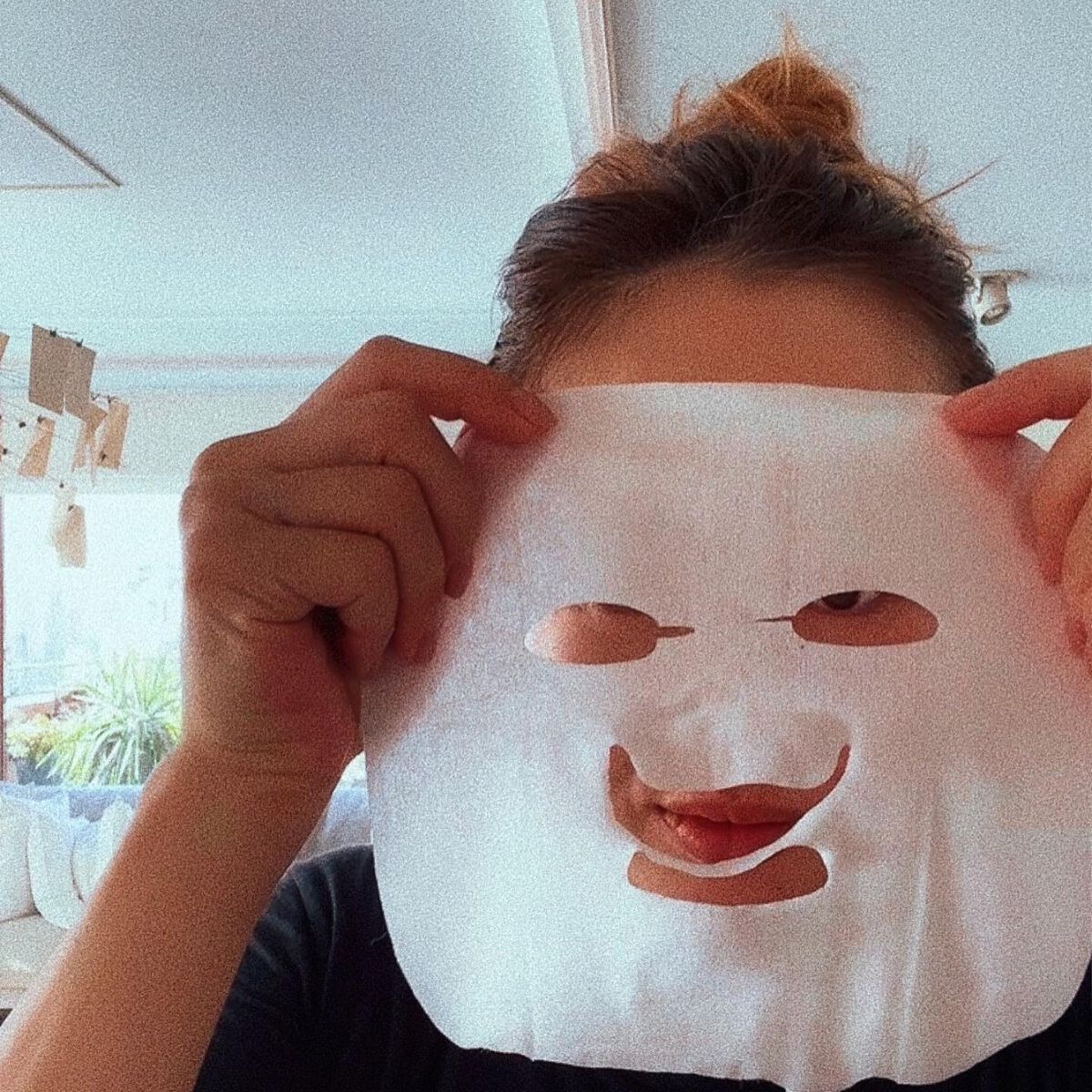 Miwa Kamise on LIPS 「“サボってキレイのスピード処方肌あれを防ぐ薬用サボリーノ🌟”・..」(3枚目)