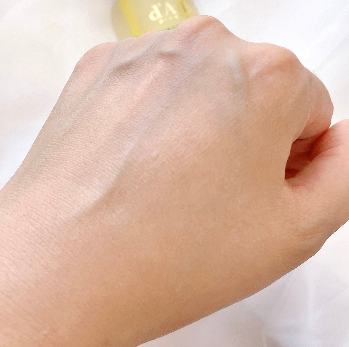 ダルバ ホワイトトリュフファーストスプレーセラム/ダルバ/ミスト状化粧水を使ったクチコミ(4枚目)