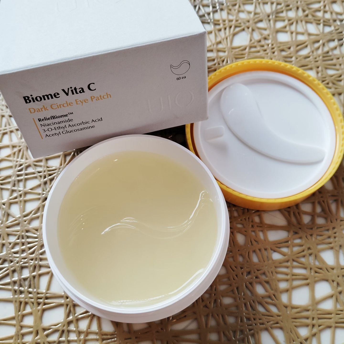 バイオームビタC黒クマアイパッチ/UIQ/シートマスク・パックを使ったクチコミ（1枚目）