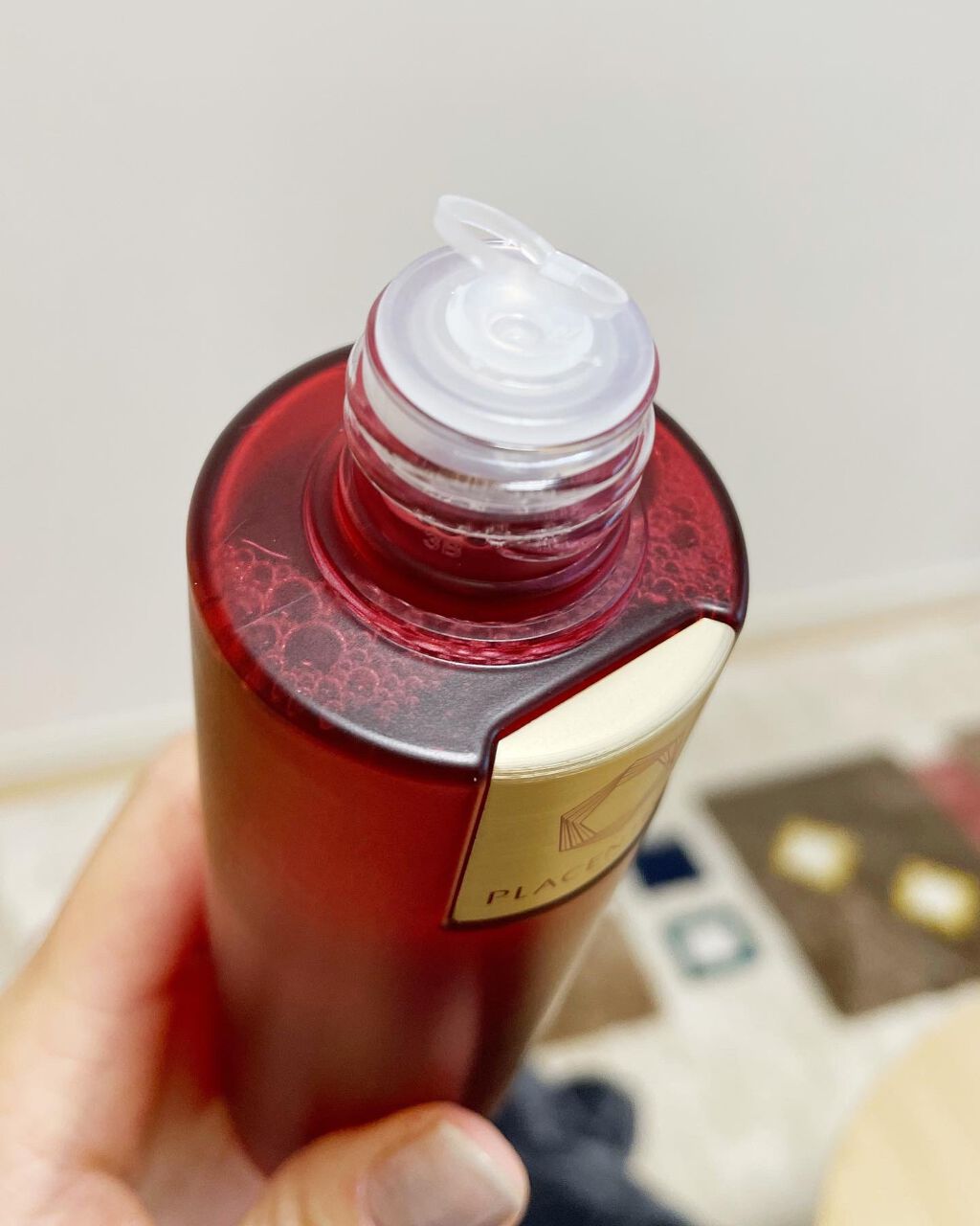 mok on LIPS 「PLACENTISTモイスチャーローションar肌の奥まで浸みわ..」(2枚目)