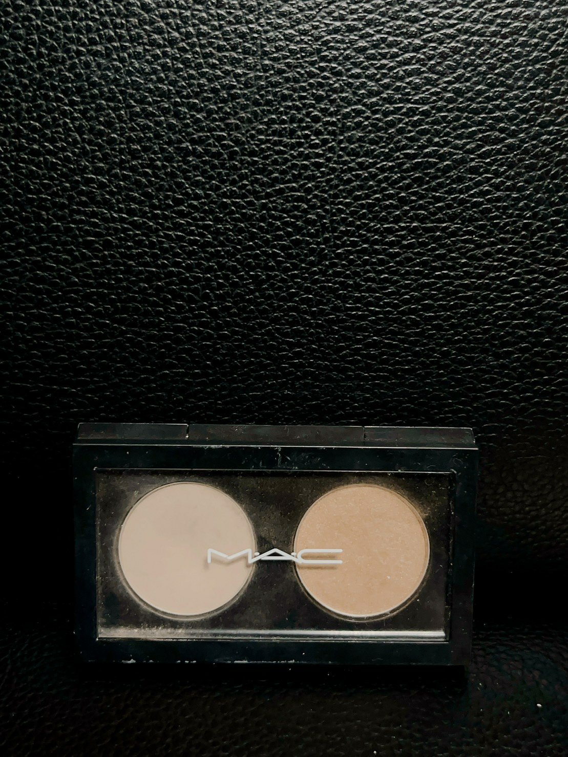 スモール アイシャドウ ソバ/M・A・C/単色アイシャドウを使ったクチコミ（2枚目）