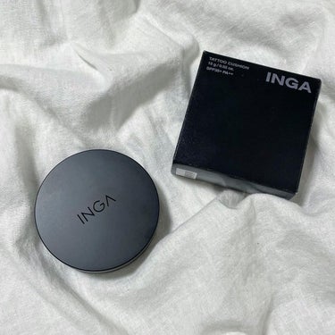 □INGA クッションファンデーション
( 21N ライトベージュ )
.
価格 2500円(税抜)
内容 15g
.
✔︎カバーパウダー大量配合
　↪︎光を反射し肌の欠点をきれいにカバー。
✔︎セミマ