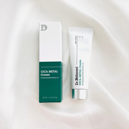 Dr.Different  マデカRシカメタルクリームのクチコミ「刺激を受けて敏感になったお肌を鎮静・保湿してくれるクリーム✨
外部の刺激からお肌のトラブルを守.....」(1枚目)