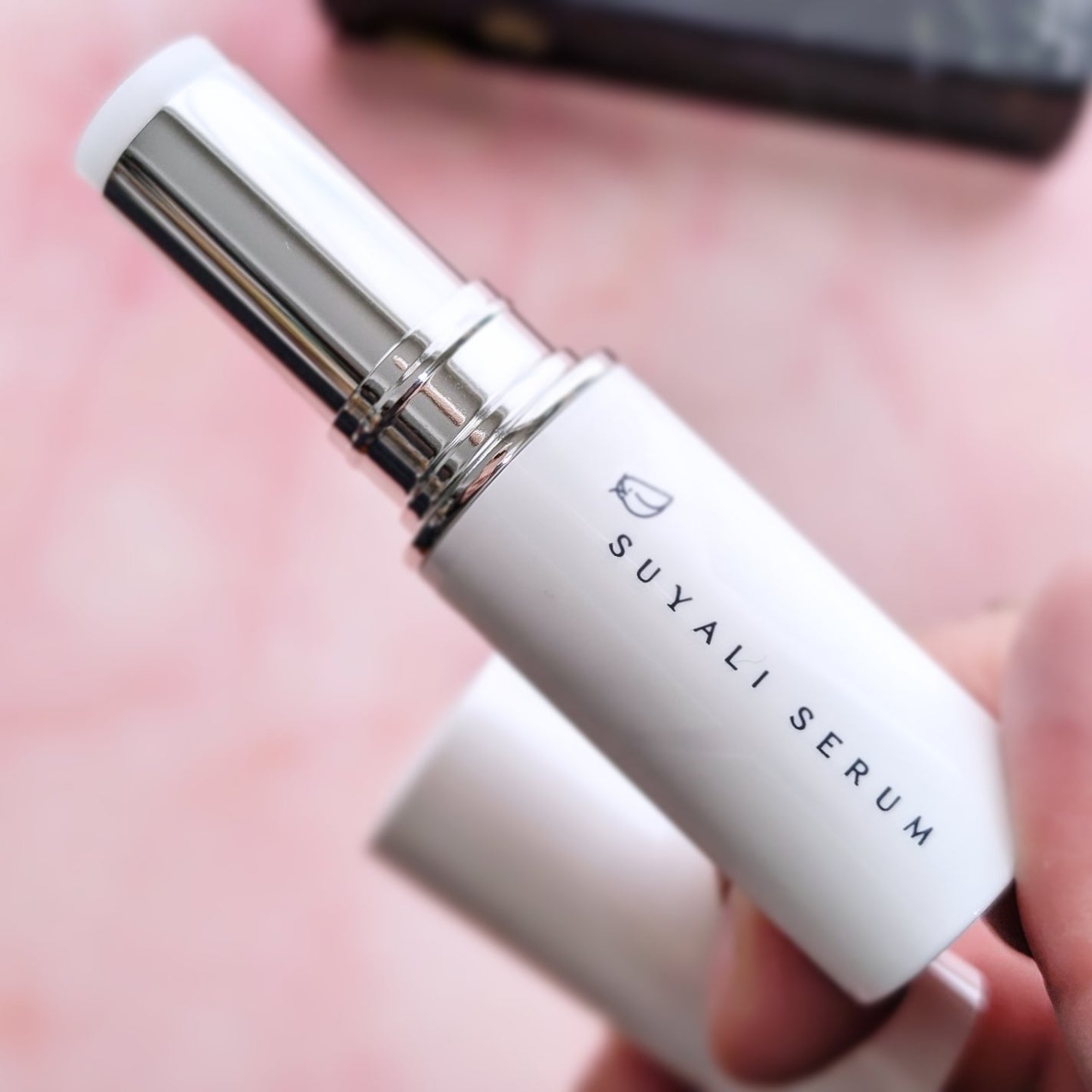 イセハンラボ スヤリセラム リップセラムスティック/ISEHAN Lab./リップクリームを使ったクチコミ(2枚目)