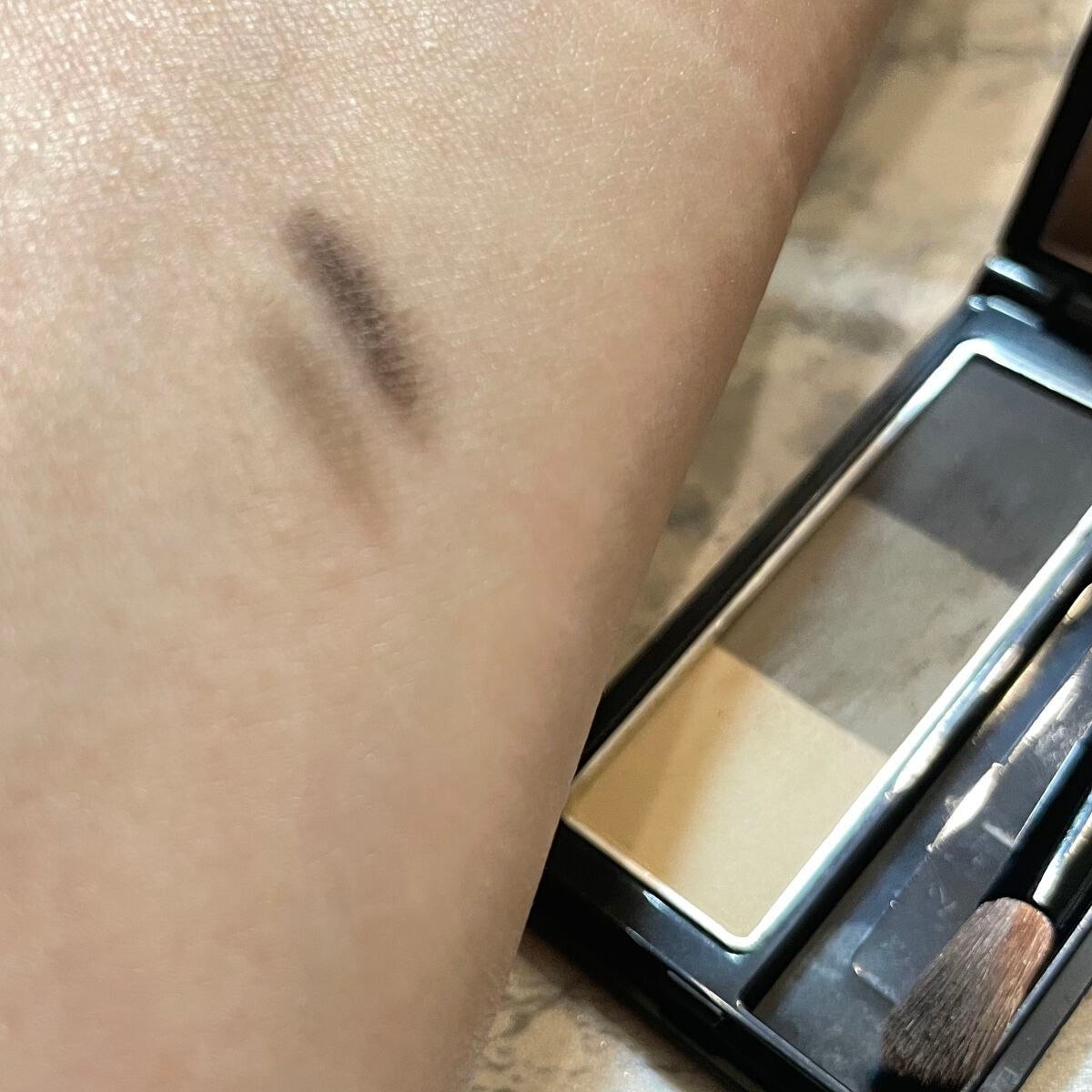 ケイト デザイニングアイブロウ3D/KATE/パウダーアイブロウを使ったクチコミ(3枚目)