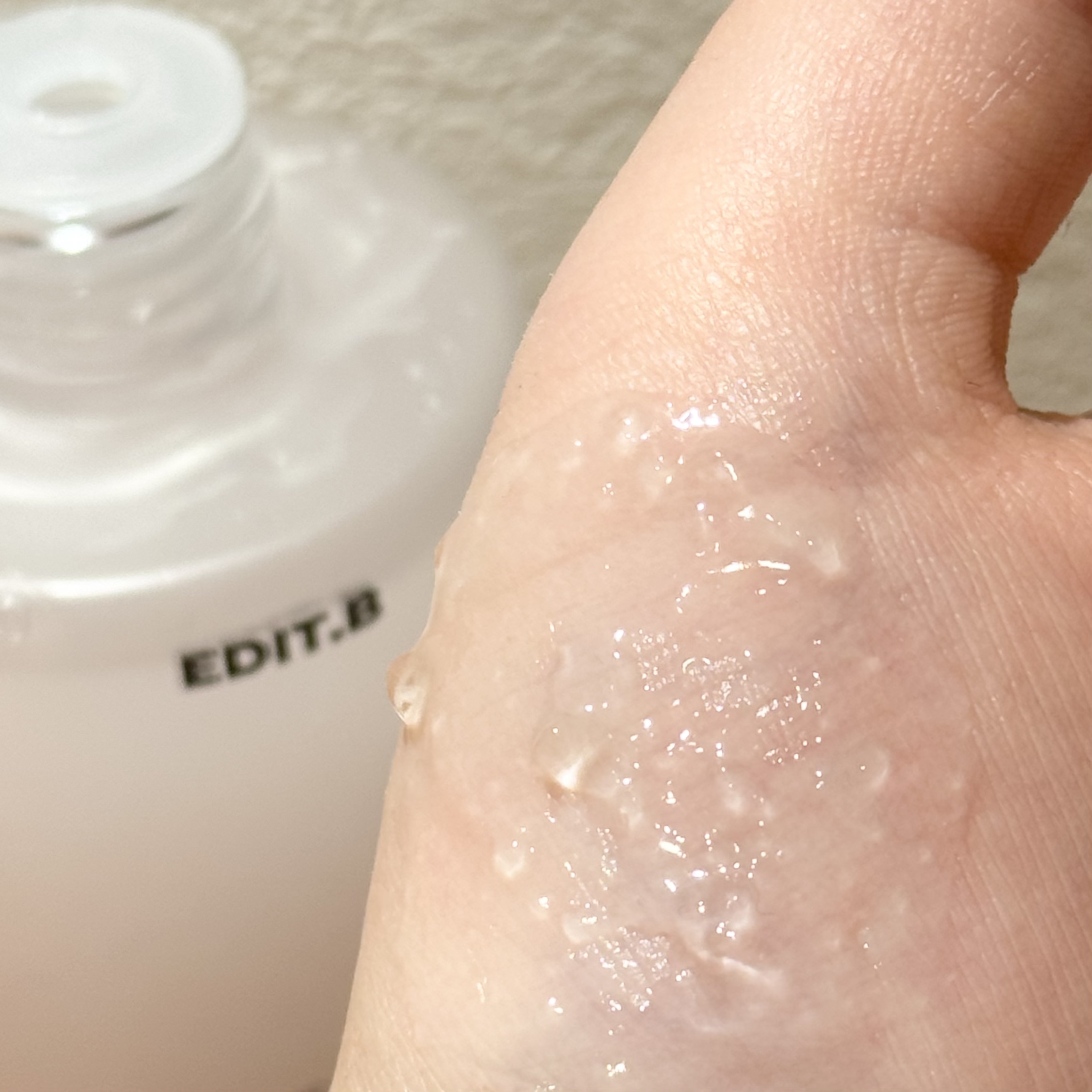 ピーチ ナイアシンアミド GLT ジェルエッセンス/EDIT.B/美容液を使ったクチコミ（2枚目）