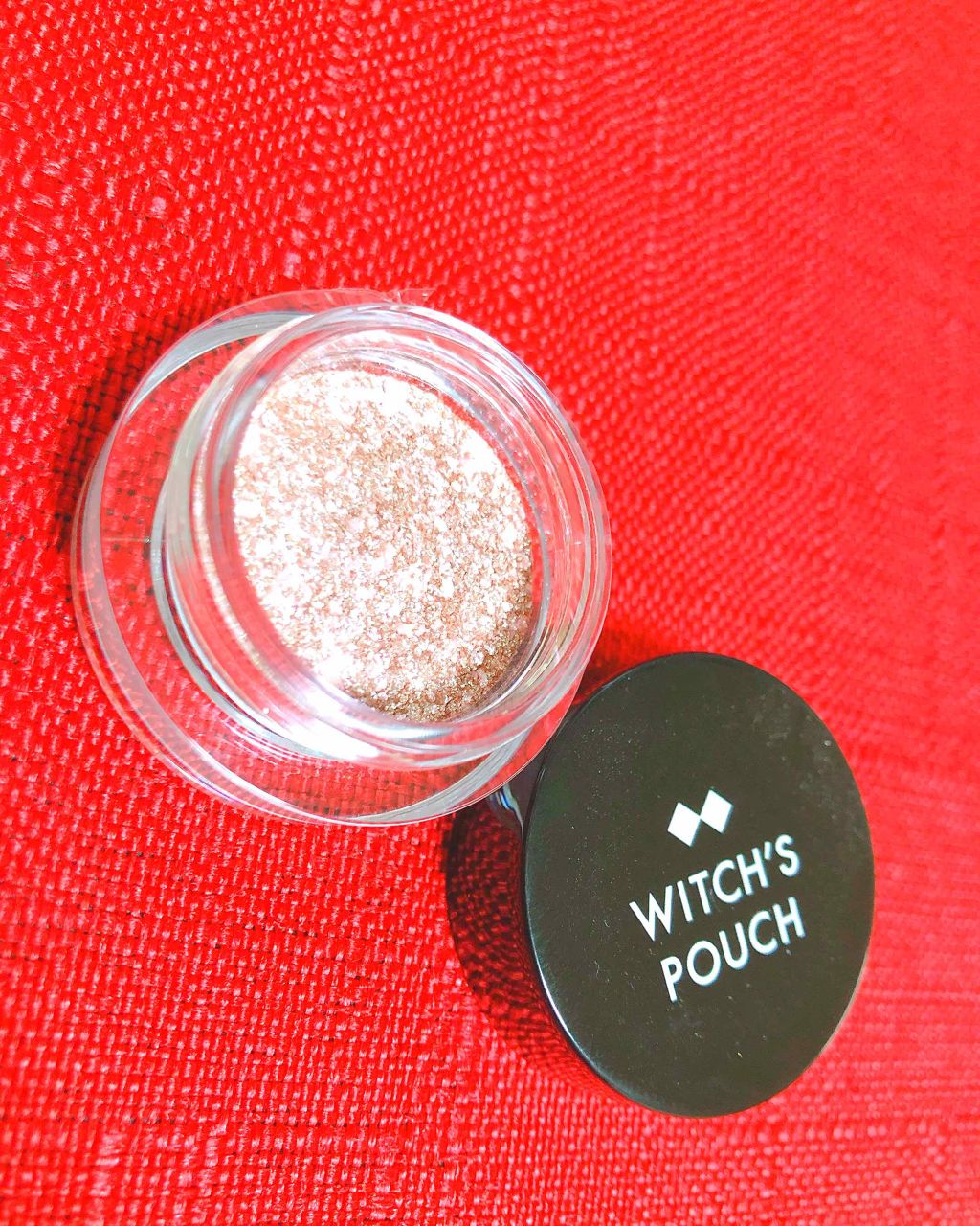 プリズムカラーピグメント/Witch's Pouch/単色アイシャドウを使ったクチコミ(2枚目)