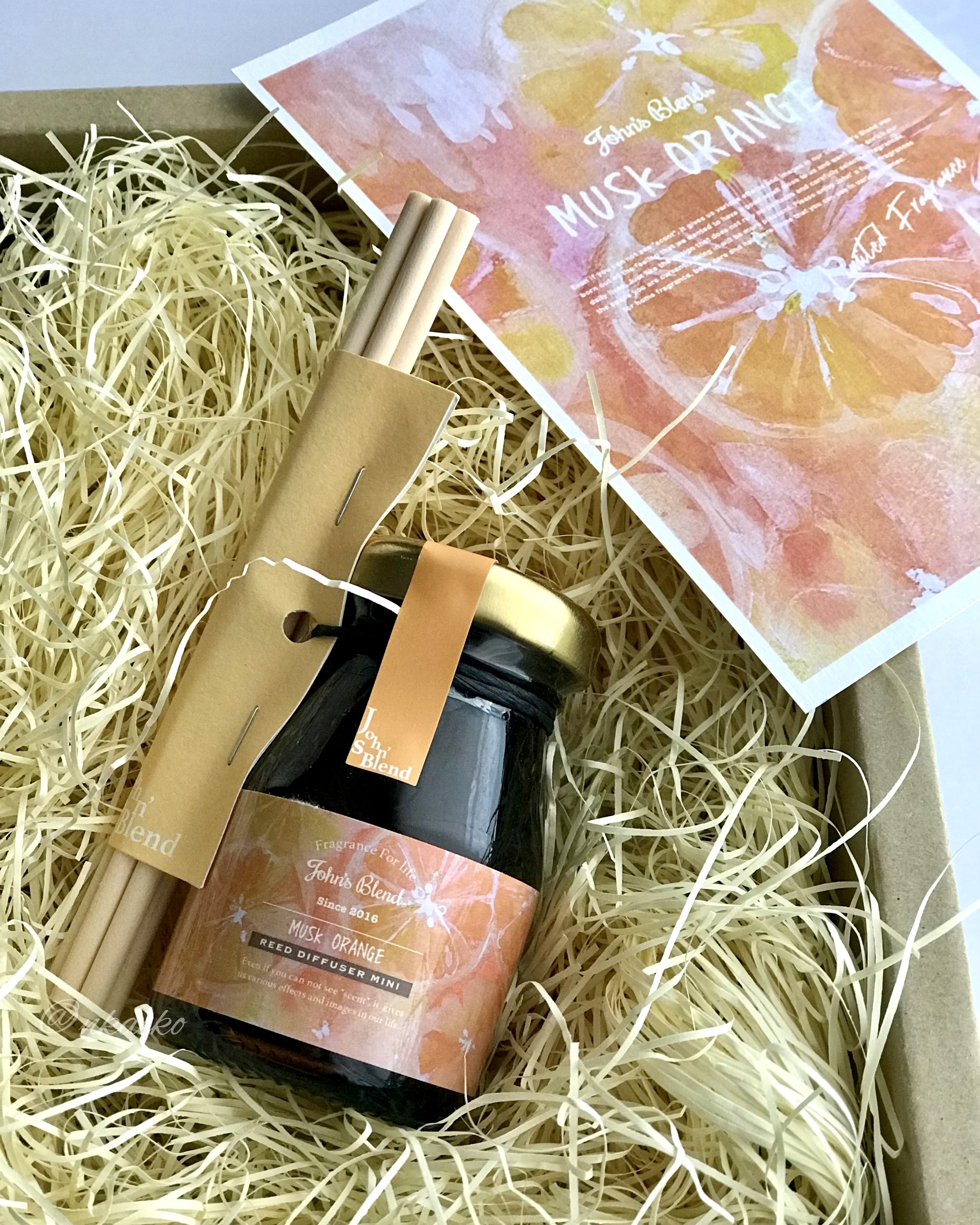リードディフューザーミニ　ムスクオレンジ/John's Blend/ルームフレグランスを使ったクチコミ（2枚目）