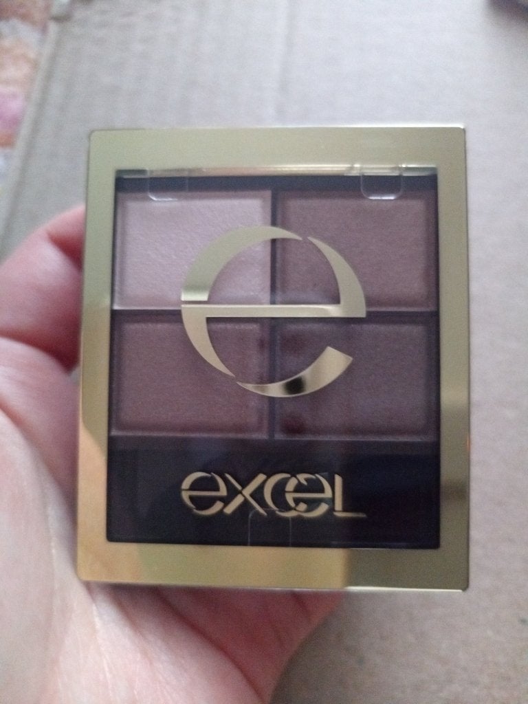 スキニーリッチシャドウ/excel/アイシャドウパレットを使ったクチコミ(5枚目)