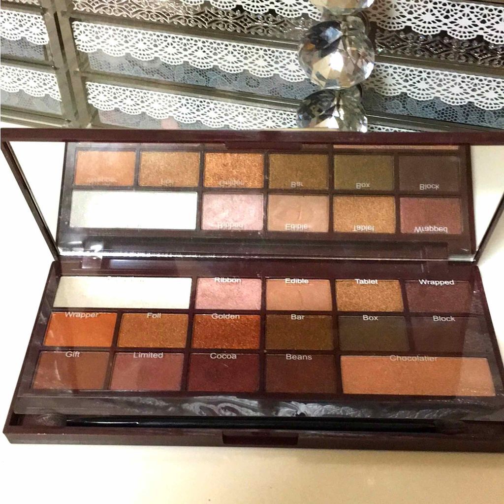 アイラブチョコレート/MAKEUP REVOLUTION/アイシャドウパレットを使ったクチコミ(2枚目)