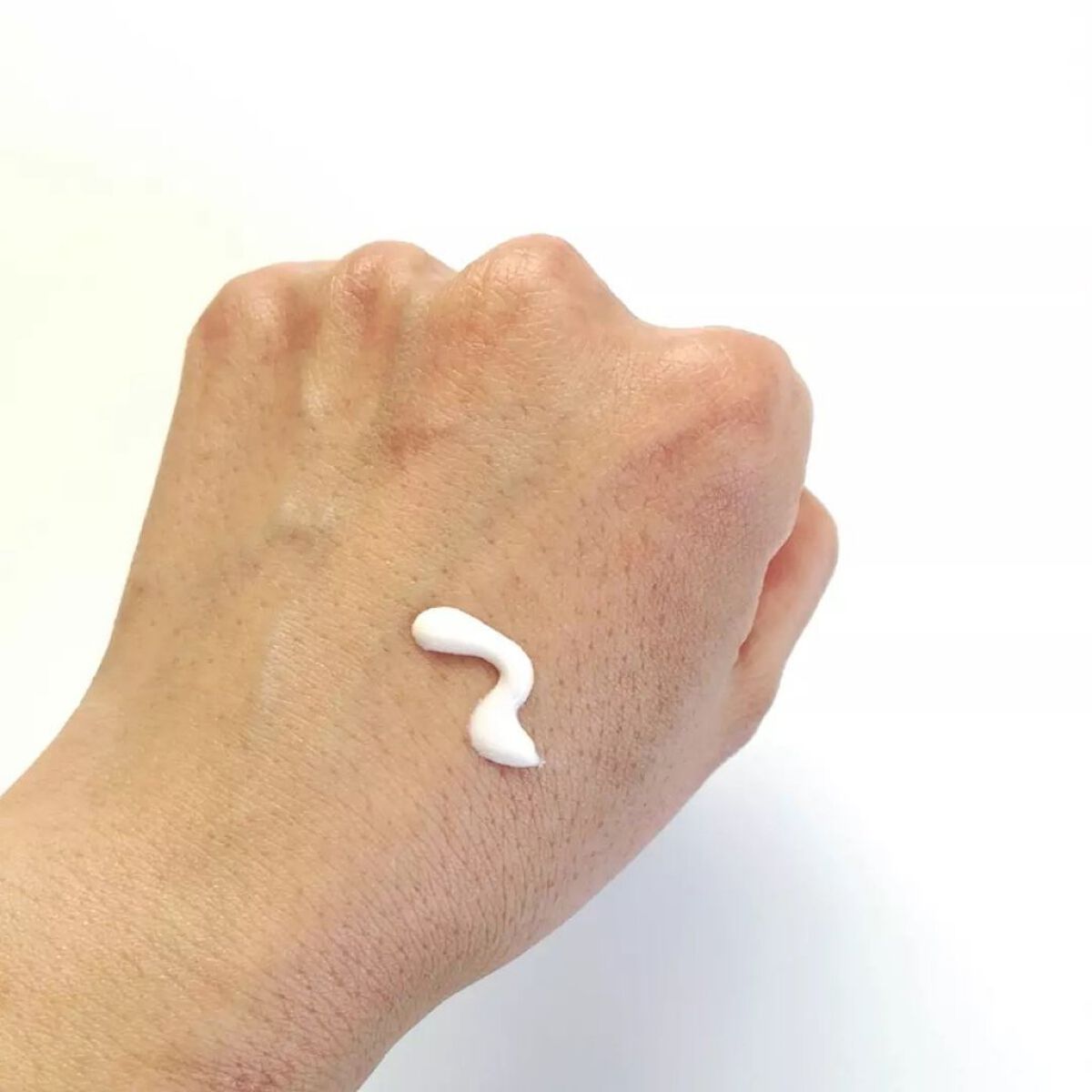 ニベアUV ディープ プロテクト&ケア トーンアップ エッセンス/ニベア/日焼け止めローションを使ったクチコミ(3枚目)