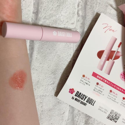 ウォータリー リップ ティント/DAISY DOLL by MARY QUANT/リップティントを使ったクチコミ(3枚目)